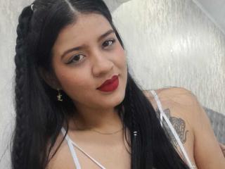 ErikaSsaenz - Live porn & sex cam - 12924300