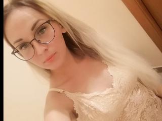 RebeccaKisa - Live porn & sex cam - 12938552