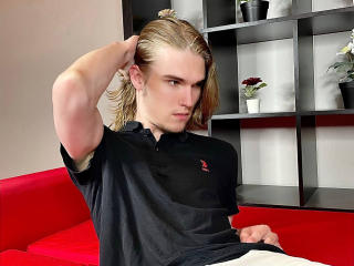 LukeMacAlister - Live porn & sex cam - 12947064