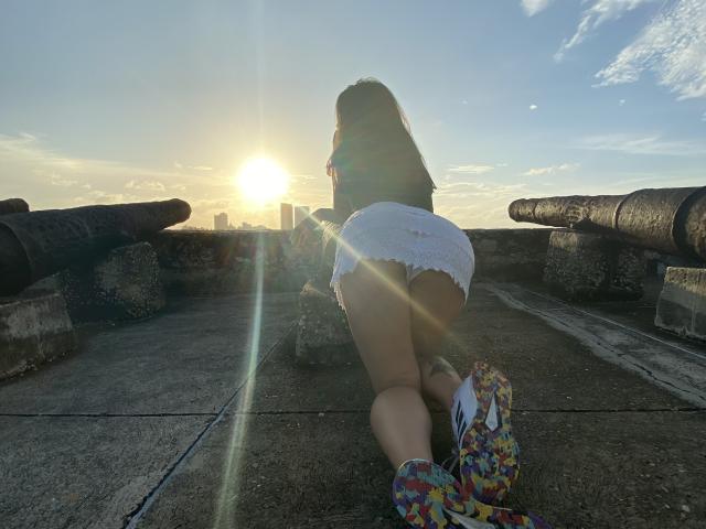 JuliaGarciax - Sexe cam en vivo - 12953580