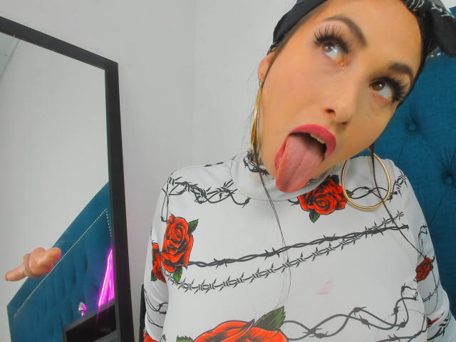 RosaGonzalez - Live sex cam - 12961316
