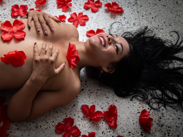 AmelieRobert - Live sexe cam - 12976644