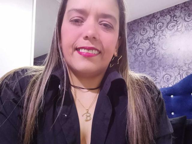 BiancaWild - Sexe cam en vivo - 12981940