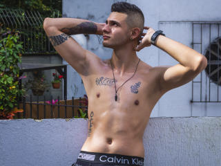 VladimirWolf - Live Sex Cam - 12987476