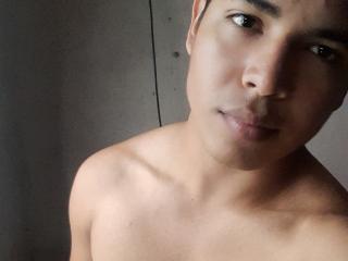 LiamHermann - Live Sex Cam - 12999964