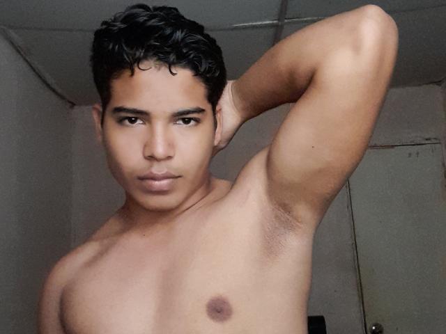 LiamHermann - Sexe cam en vivo - 12999980
