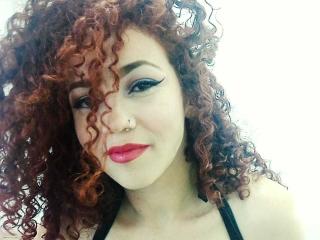 IsabelaColinss - Live Sex Cam - 13000528