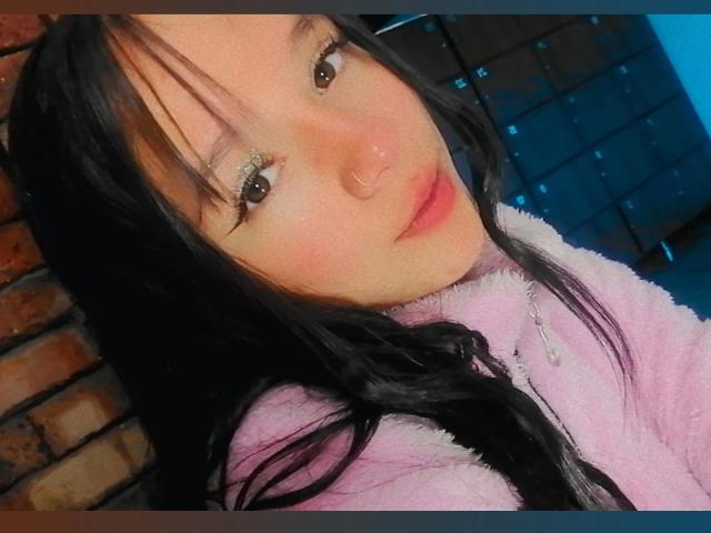 KloeThompson - Live porno og sexkamera - 13015620