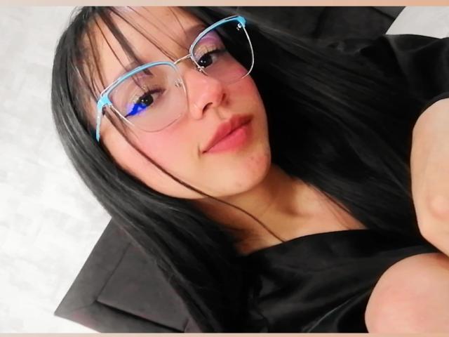 KloeThompson - Sexe cam en vivo - 13015692