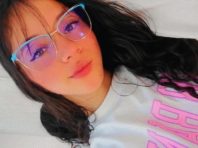 KloeThompson - Live sex cam - 13029540