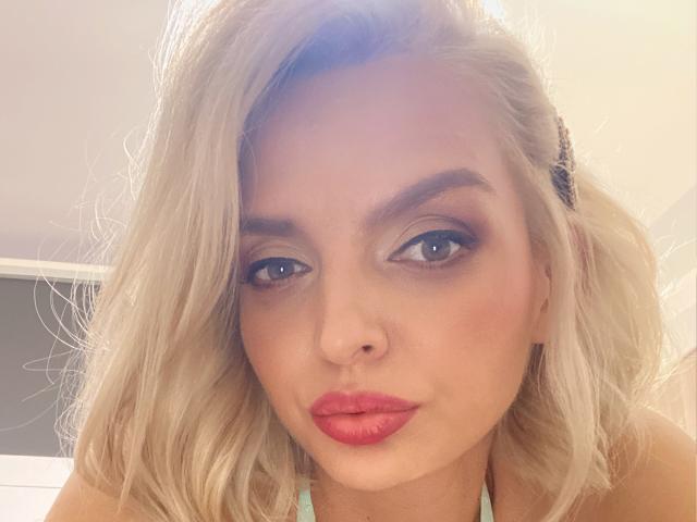DouceAmelia - Live porno og sexkamera - 13034876