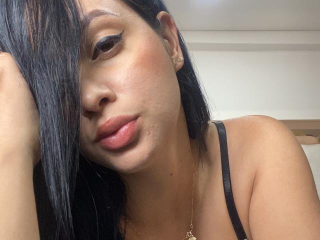 EmilyParkerr - Live porn &amp; sex cam - 13047116