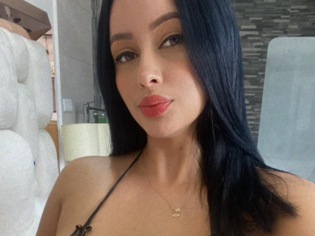 EmilyParkerr - Live porn &amp; sex cam - 13047208