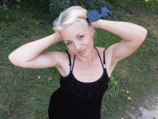 GloriaSinsser - Live sexe cam - 13053832