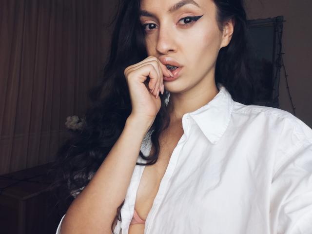 VievienneClemente - Live sexe cam - 13062548