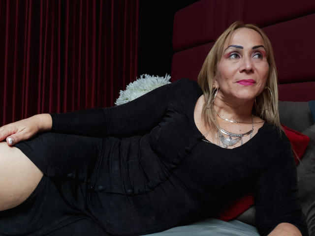 DianeOasis - Live porn &amp; sex cam - 13083292