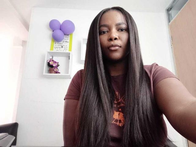EmiraHot - Live porn &amp; sex cam - 13091204