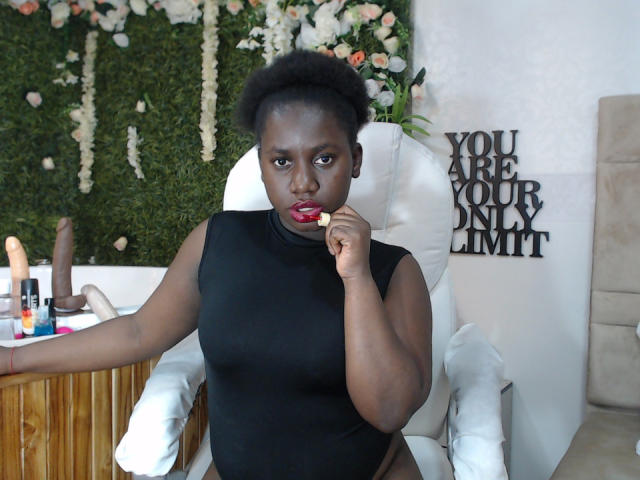 Dilay - Live porn &amp; sex cam - 13091932