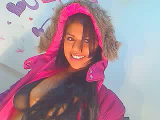 YayitaX - Webcam live hot with a muscular build Sexy girl 