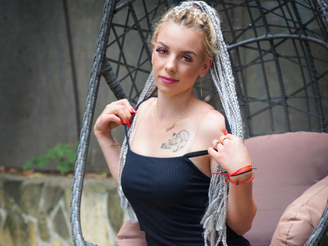 EveMorgan - сексуальная веб-камера в реальном времени - 13122972