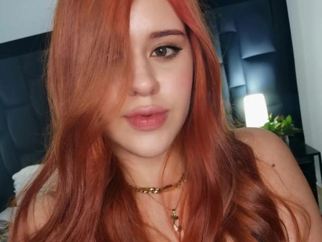 AlessaClark - Live sex cam - 13133200