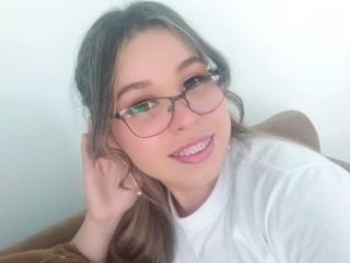 BellaAdele - Live porn & sex cam - 13150680