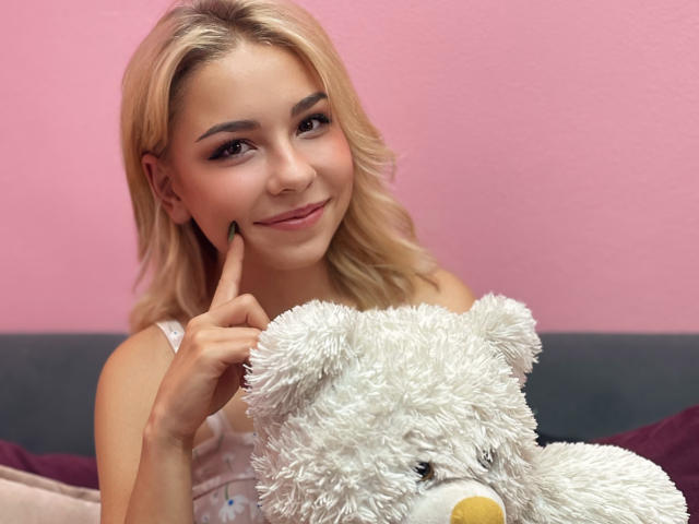BonnieBlonde - Live sex cam - 13176020