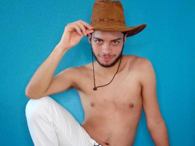 DhanyJuarez - Live sex cam - 13186636