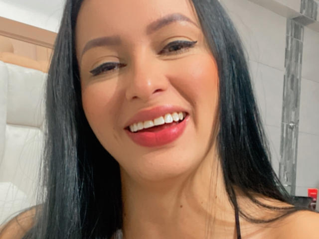 EmilyParkerr - Live porn &amp; sex cam - 13199276