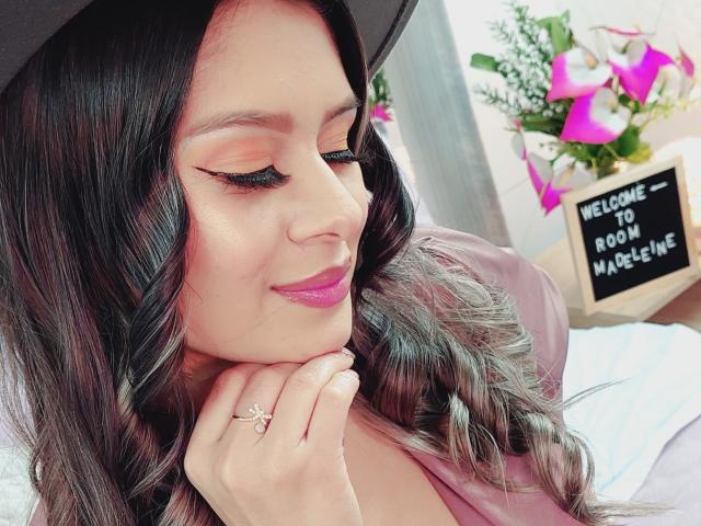 MadeleineDuvan - Sexe cam en vivo - 13199888