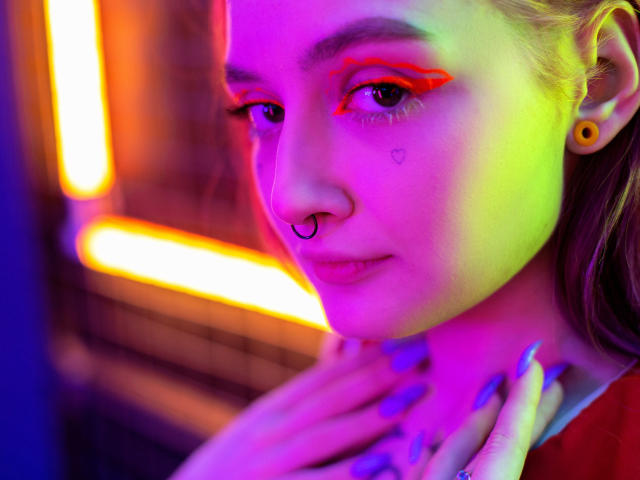 LinaTheHot - Live Sex Cam - 13204320