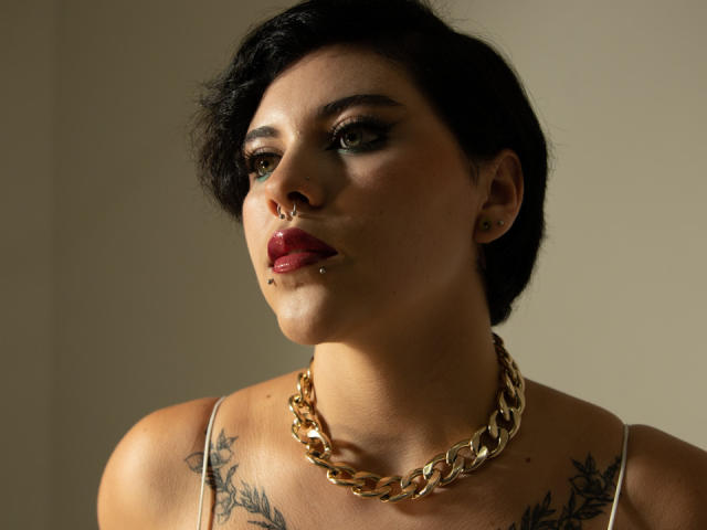 MissCharlottte - Live sex cam - 13222068