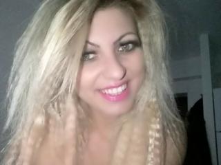 SquirtyAngelina - Live sexe cam - 13228548