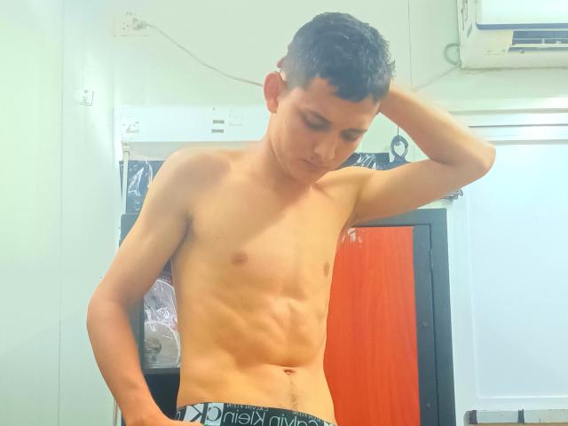 Dimiitry - Sexe cam en vivo - 13264612