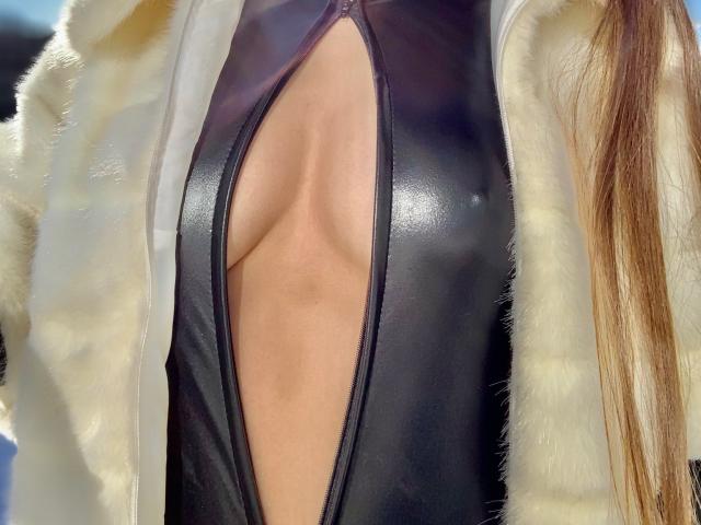 LuxuryMinyDiva - Live sex cam - 13288968