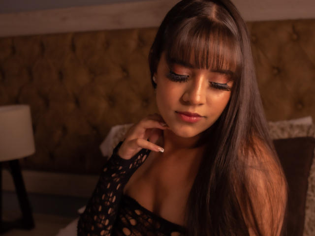 ChloeNicols69 - Sexe cam en vivo - 13289560