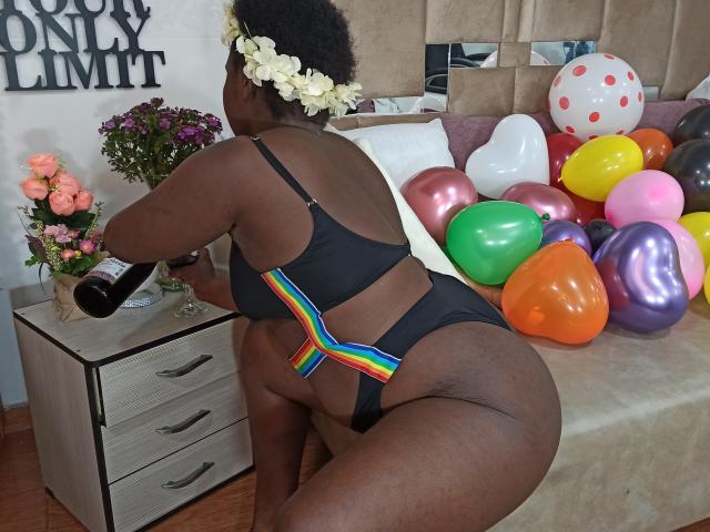 Dilay - Live sex cam - 13299212