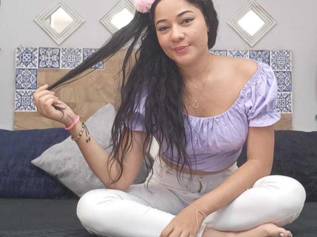 KerryParisini - Live sex cam - 13310216