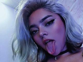 TifannyBlue - Live Sex Cam - 13320752