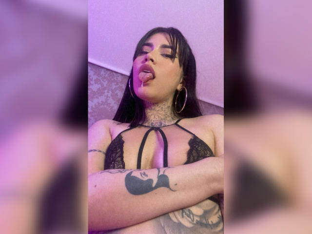 CharlotteLens - Live sex cam - 13322256