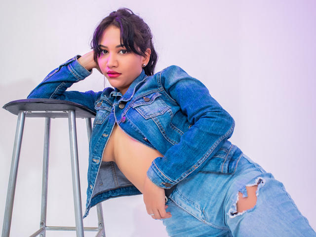 IrinaShery - Live sex cam - 13334300