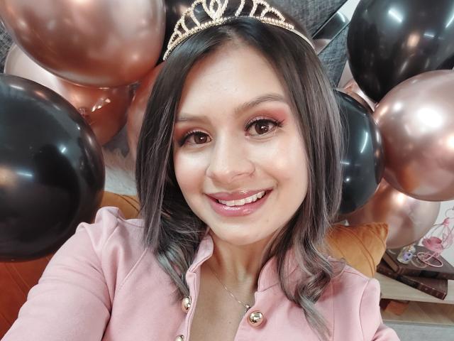 MadeleineDuvan - Live porn &amp; sex cam - 13338128