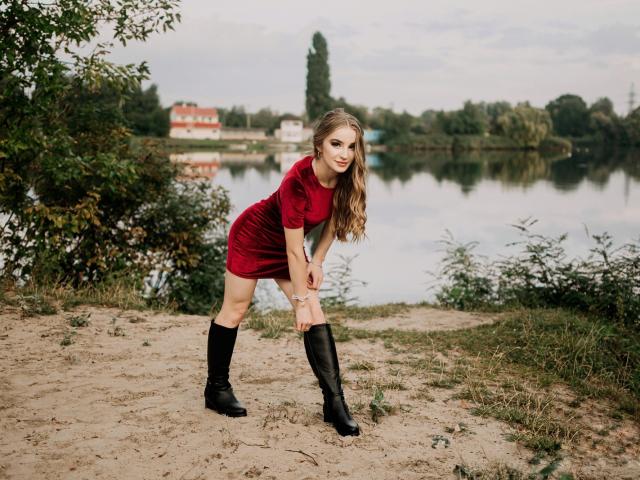 GynBerry - Live sexe cam - 13344020