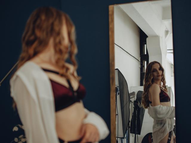 GynBerry - Live sex cam - 13344568
