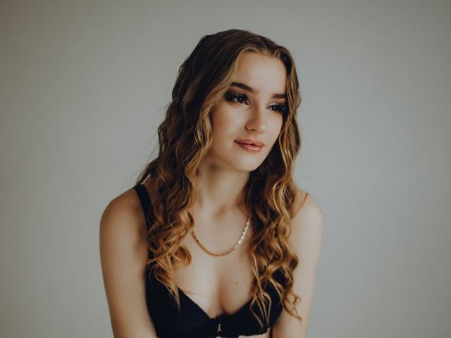GynBerry - Live porn &amp; sex cam - 13344644