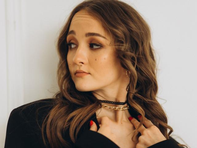 NatalieGrovs - Live Sex Cam - 13357100