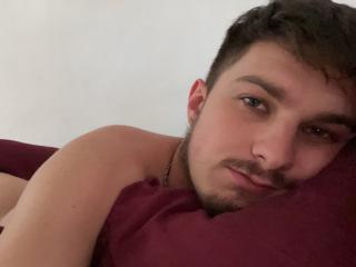 FrenchLover69 - Live sexe cam - 13377396