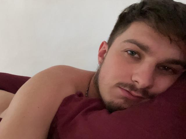 FrenchLover69 - Sexe cam en vivo - 13377396