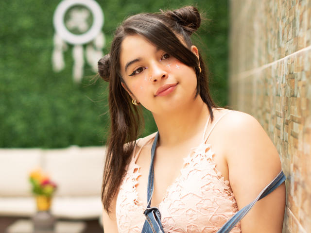 MiaJoness - Live sexe cam - 13383076