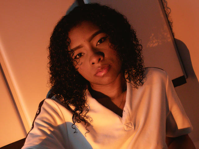 ValeryCortez - Sexe cam en vivo - 13406624